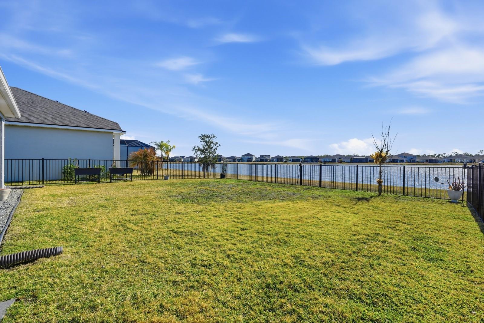 Image 29 of 54 For 137 Azure Mist Way