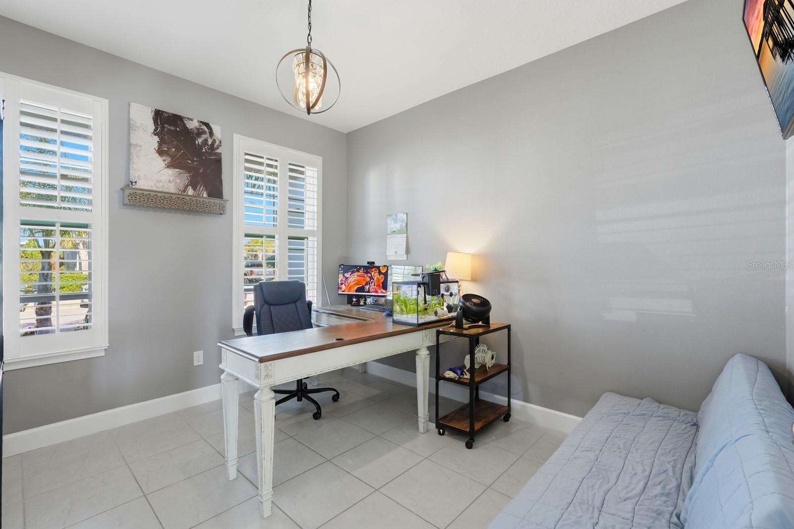 Image 5 of 54 For 137 Azure Mist Way