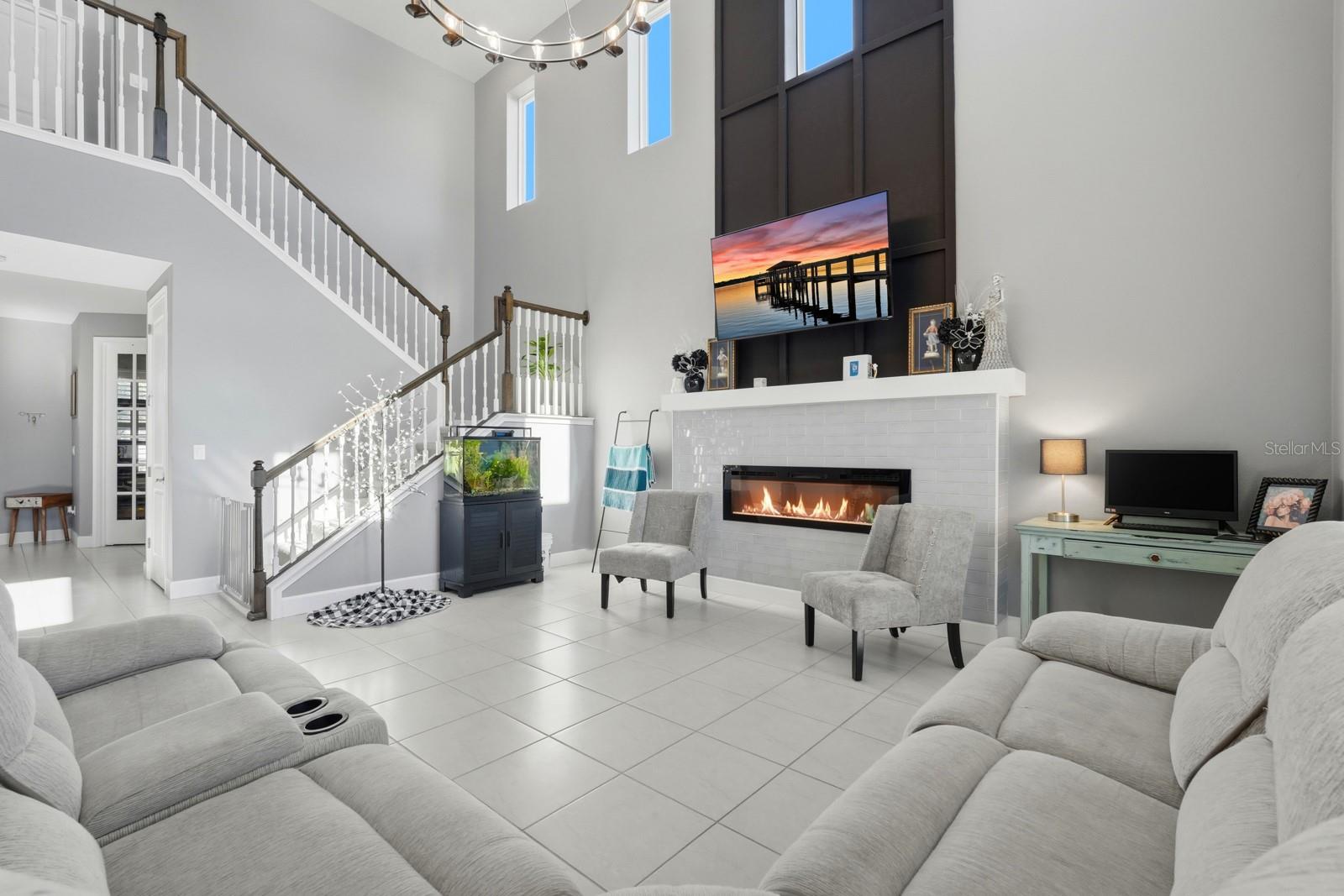 Image 7 of 54 For 137 Azure Mist Way