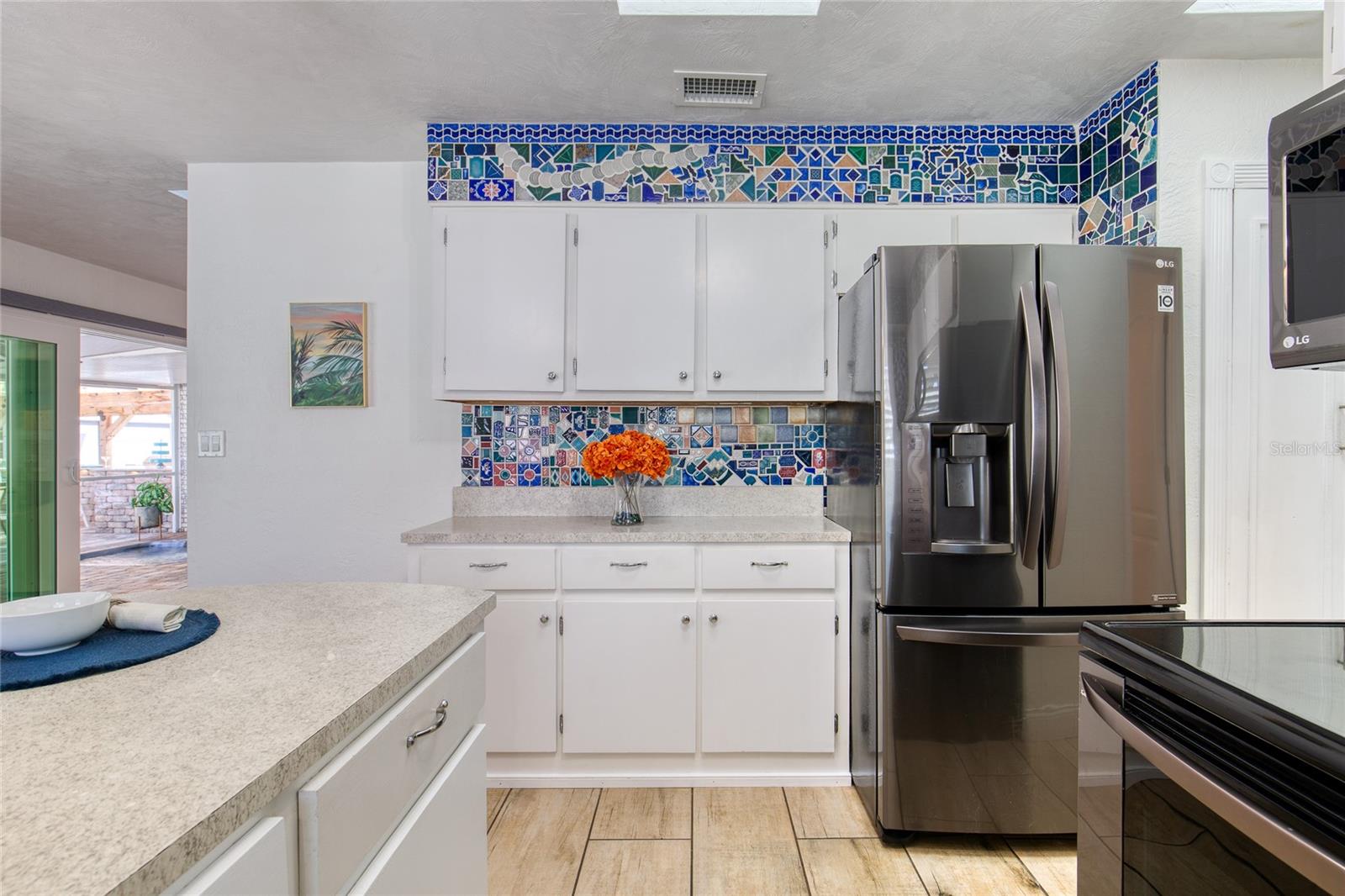 Image 20 of 94 For 1127 Indigo Road