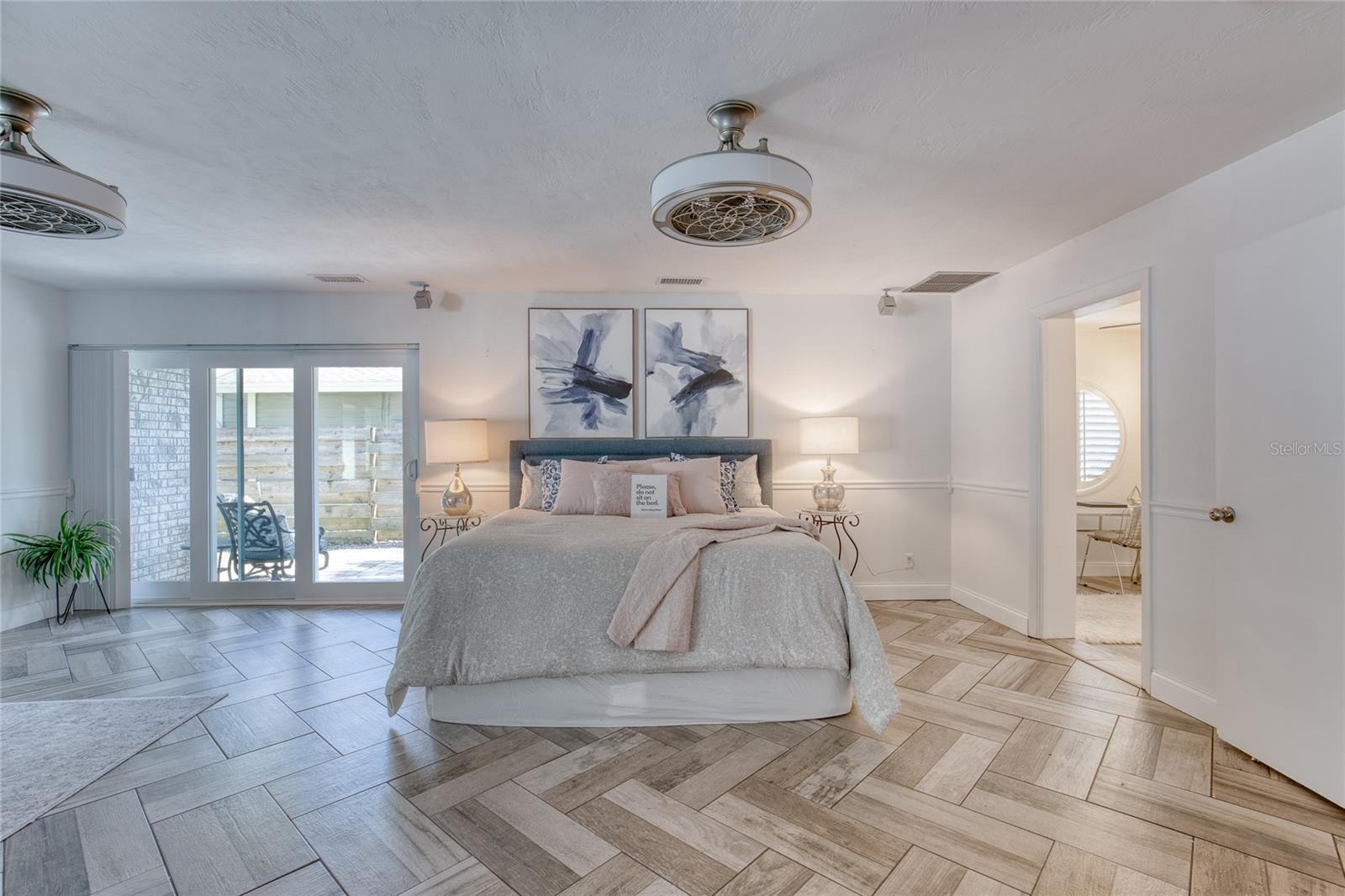 Image 27 of 94 For 1127 Indigo Road