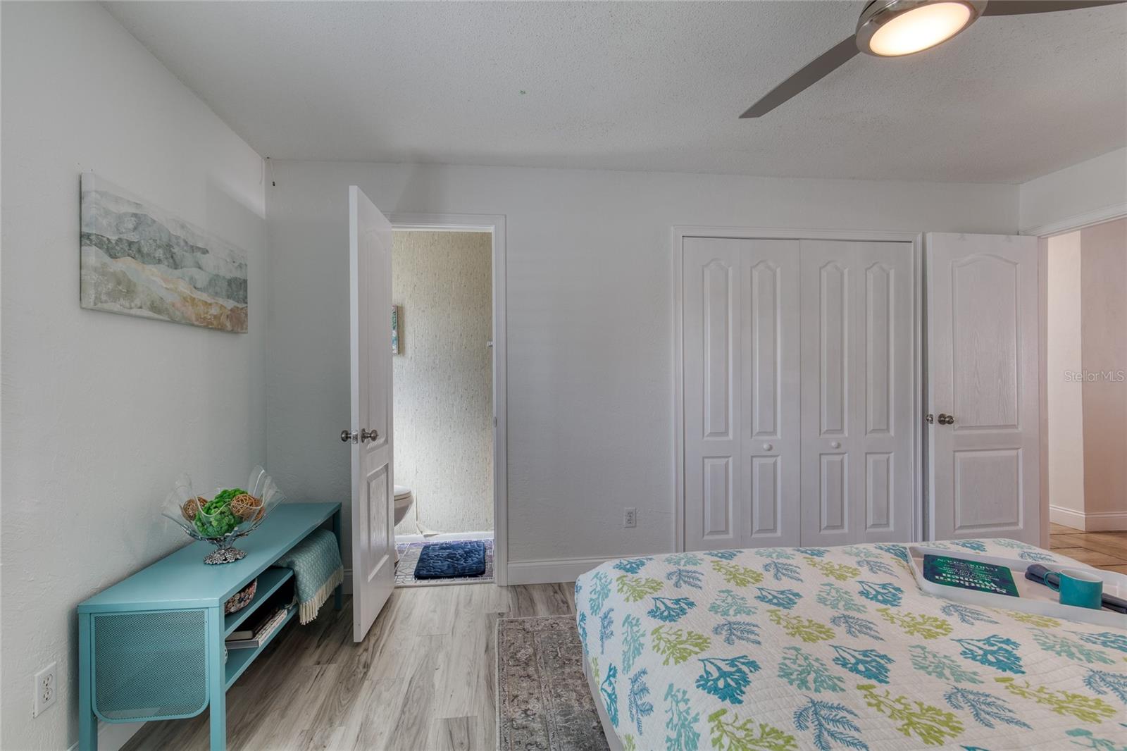 Image 42 of 94 For 1127 Indigo Road