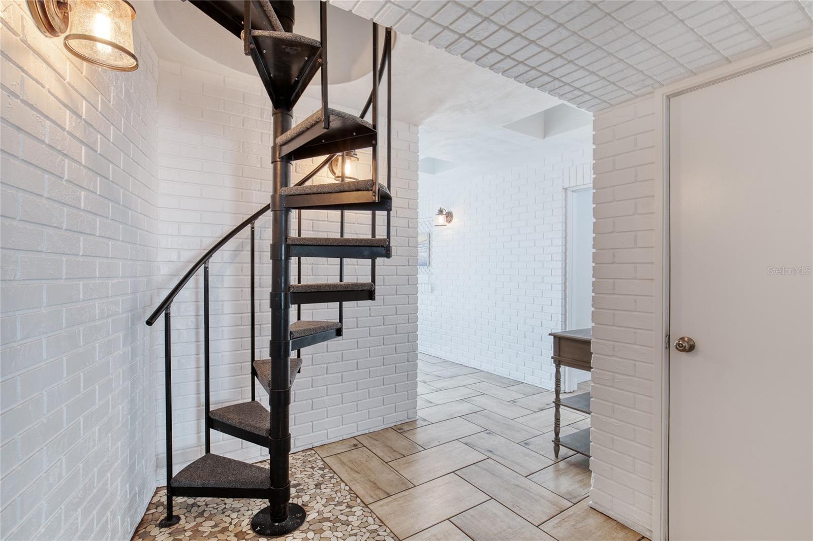 Image 50 of 94 For 1127 Indigo Road