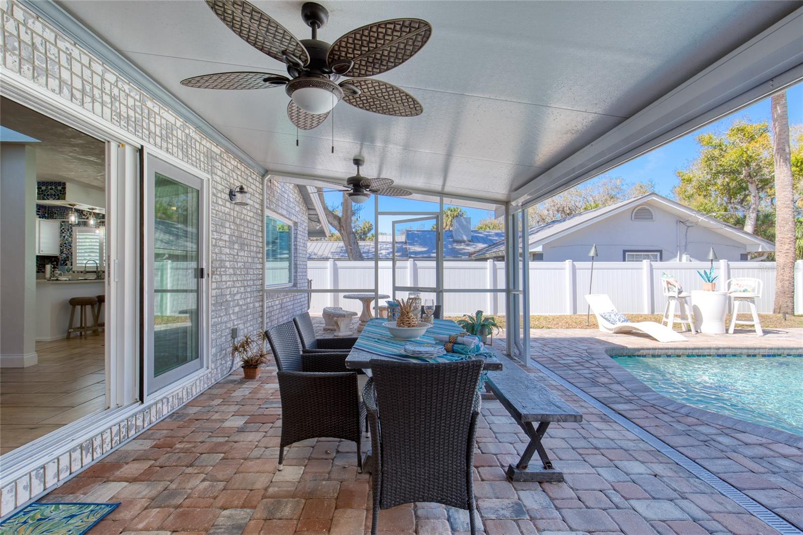 Image 65 of 94 For 1127 Indigo Road