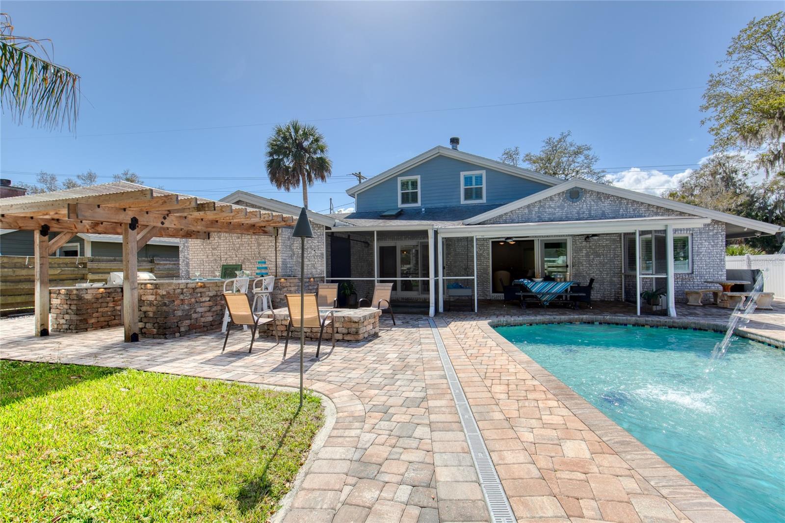 Image 71 of 94 For 1127 Indigo Road