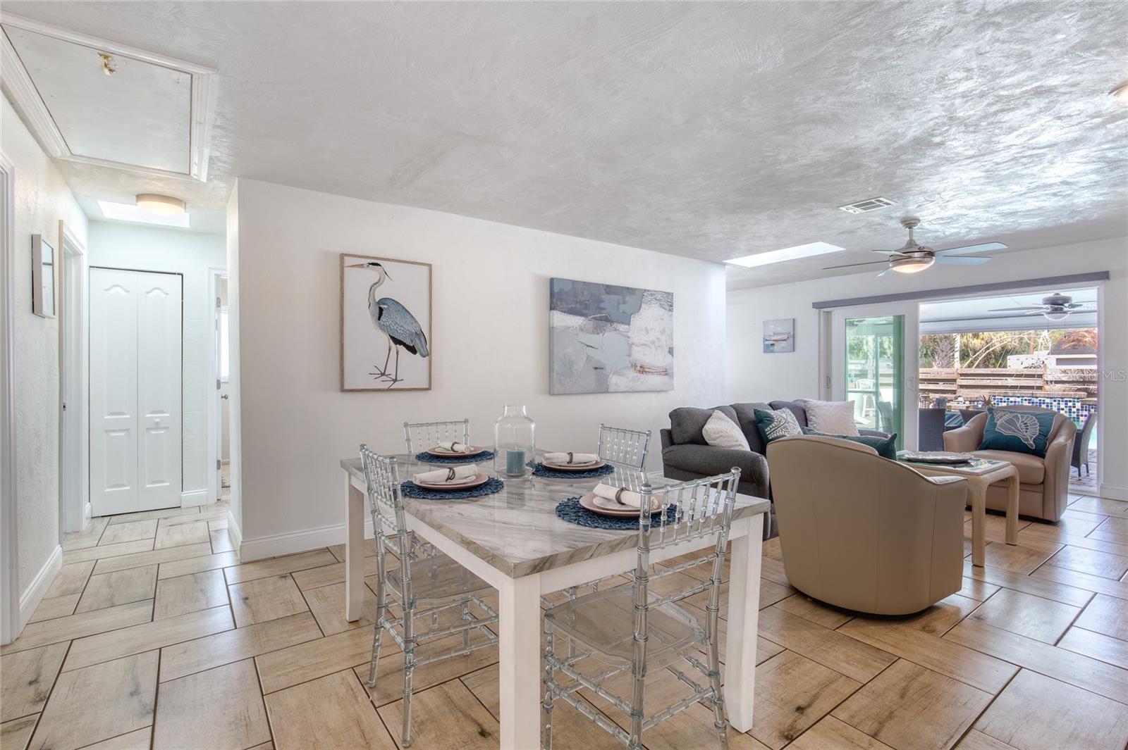 Image 8 of 94 For 1127 Indigo Road