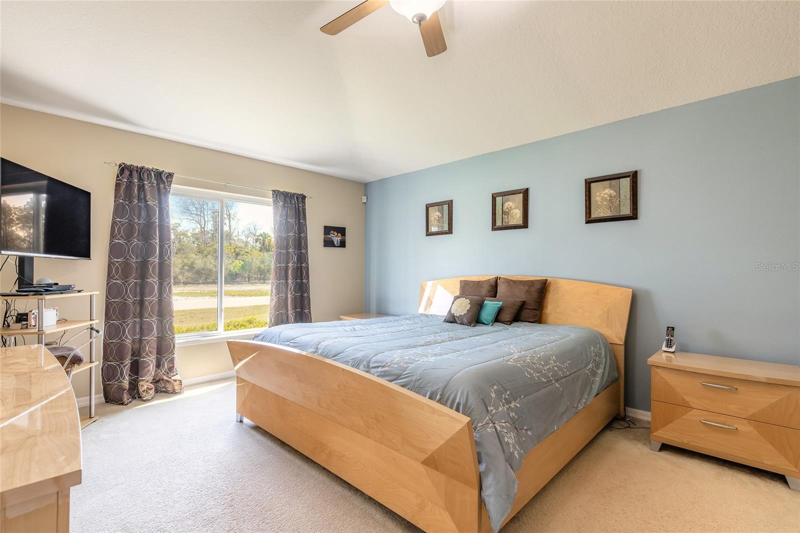 Image 31 of 52 For 34 Secretary Trail