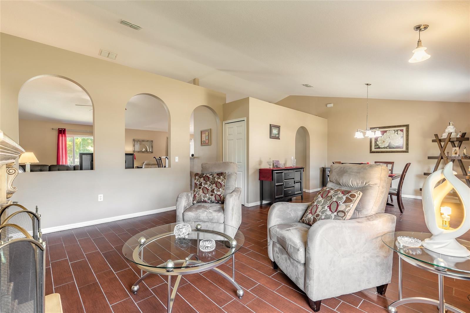 Image 6 of 52 For 34 Secretary Trail