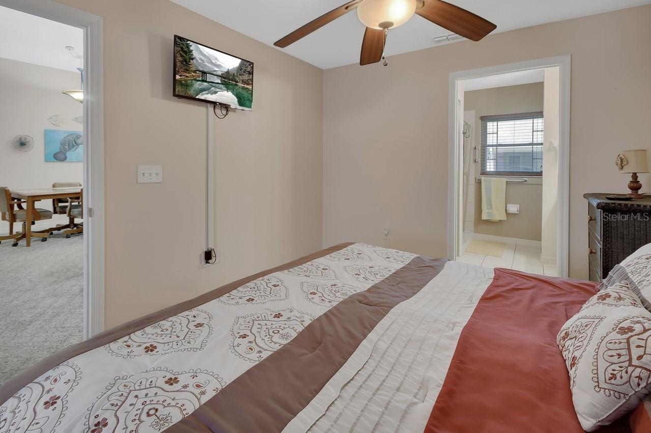 Image 16 of 30 For 226 Pine Bluff Avenue 69