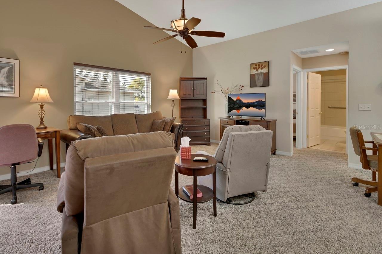 Image 5 of 30 For 226 Pine Bluff Avenue 69