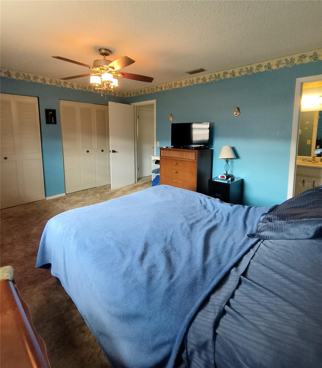 Image 14 of 21 For 230 Elmwood Avenue