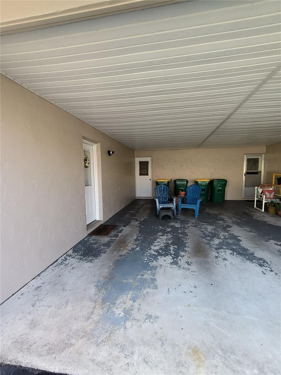 Image 18 of 21 For 230 Elmwood Avenue