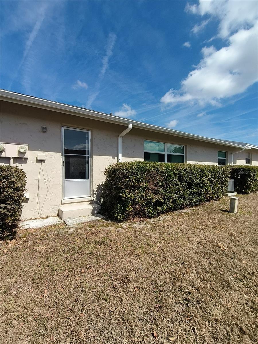 Image 21 of 21 For 230 Elmwood Avenue