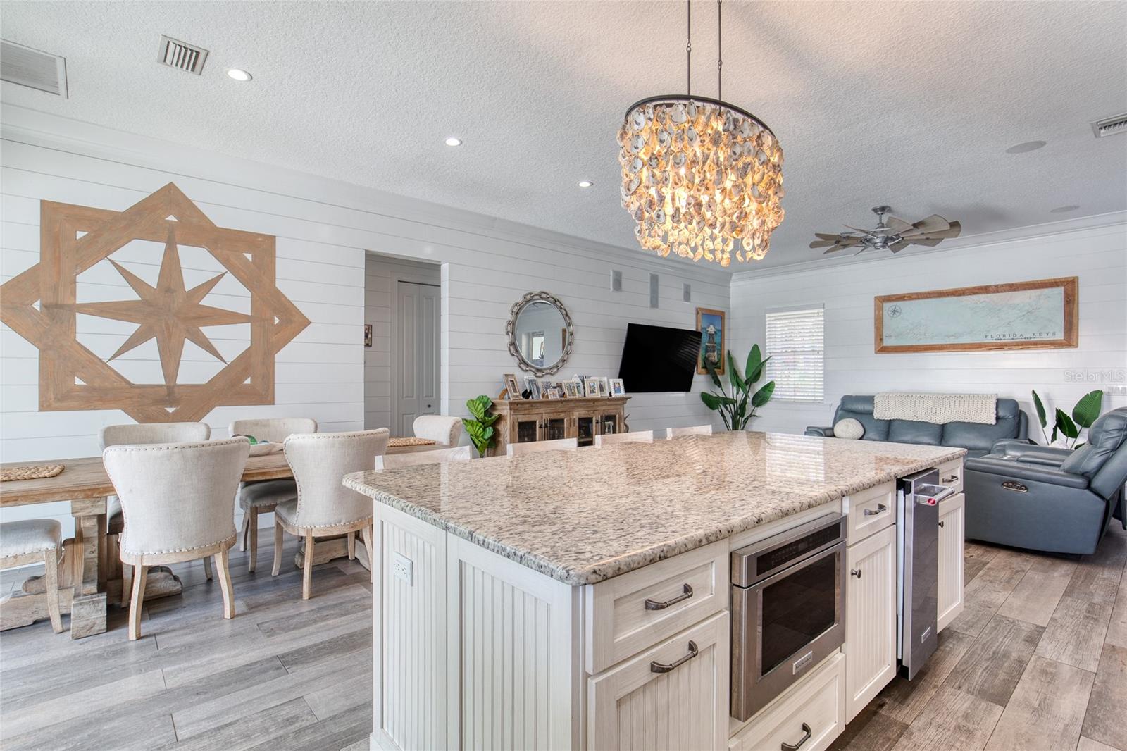 Image 21 of 86 For 108 Pine Tree Drive