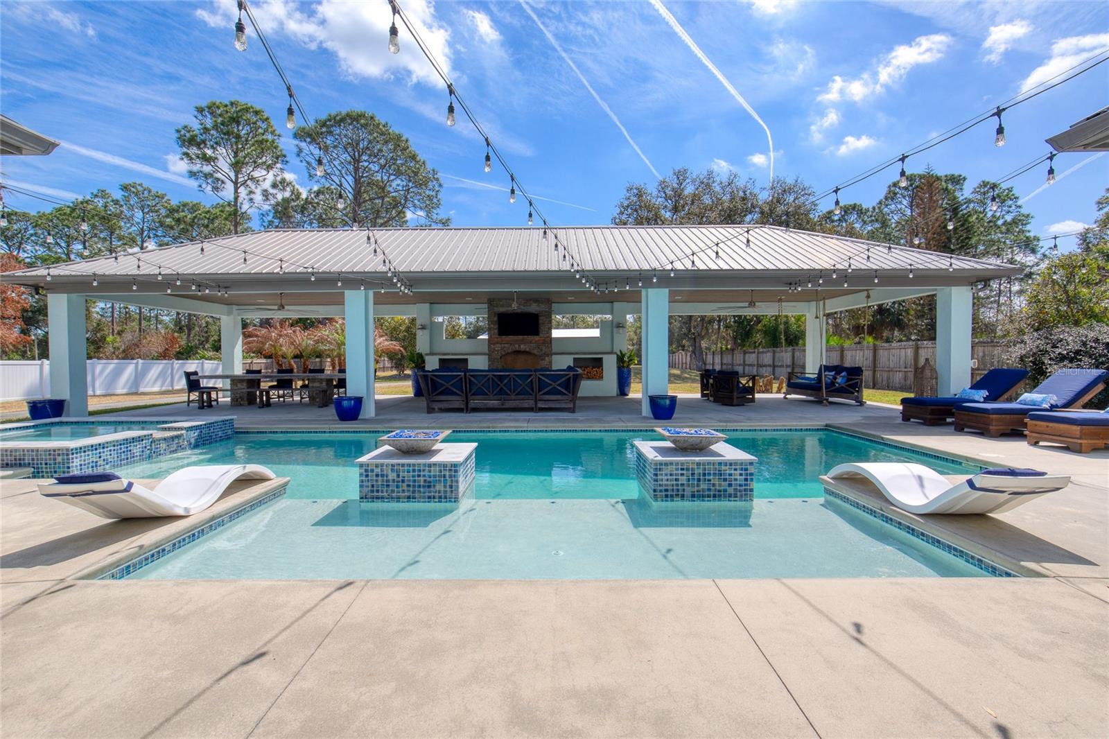 Image 3 of 86 For 108 Pine Tree Drive