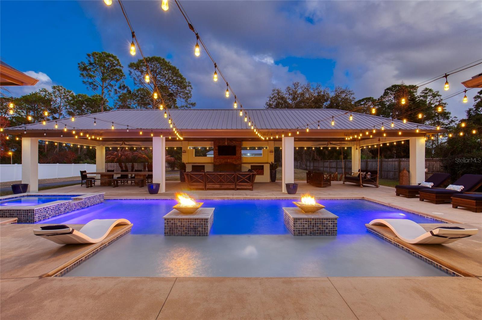 Image 4 of 86 For 108 Pine Tree Drive