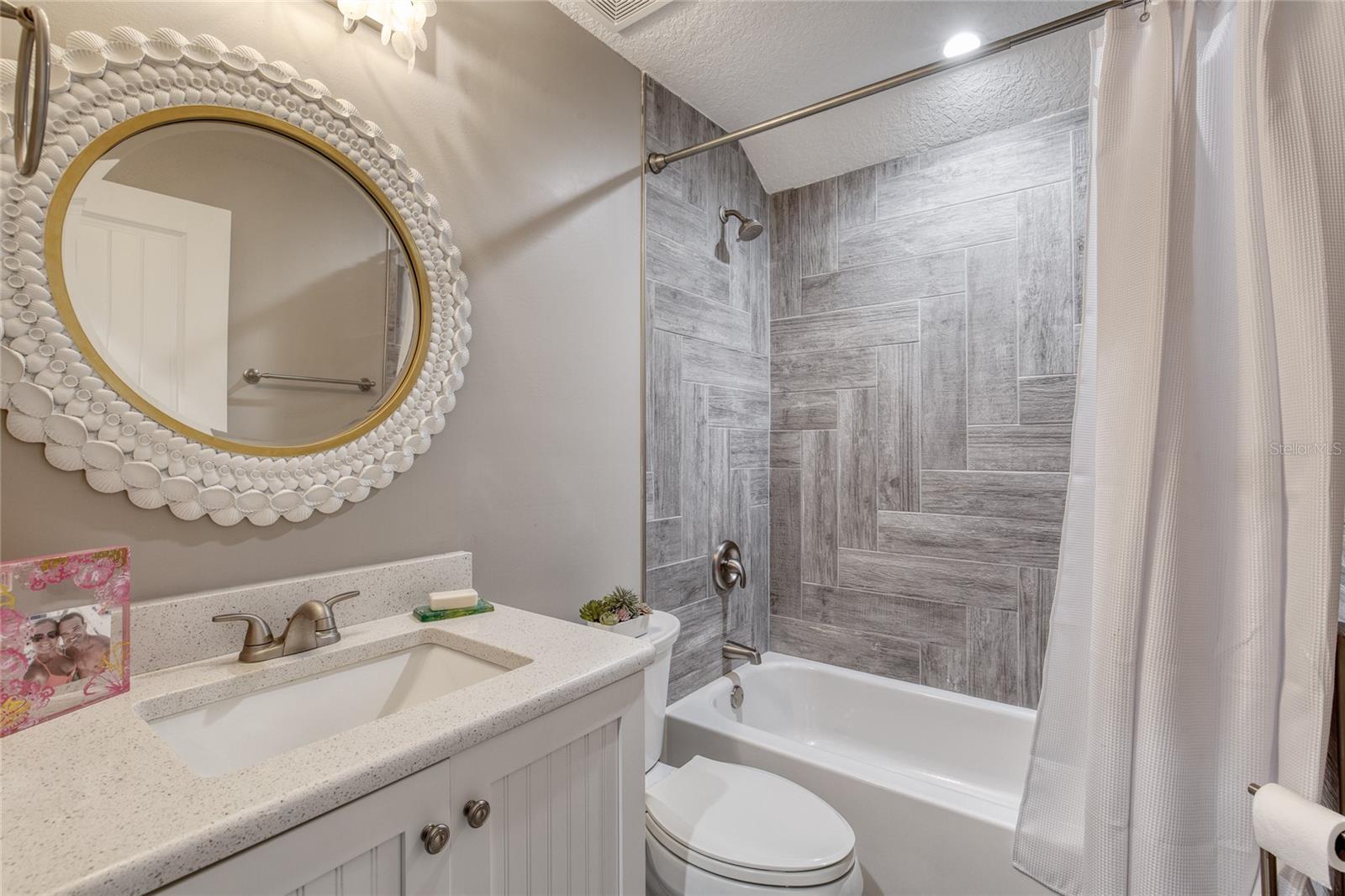 Image 52 of 86 For 108 Pine Tree Drive