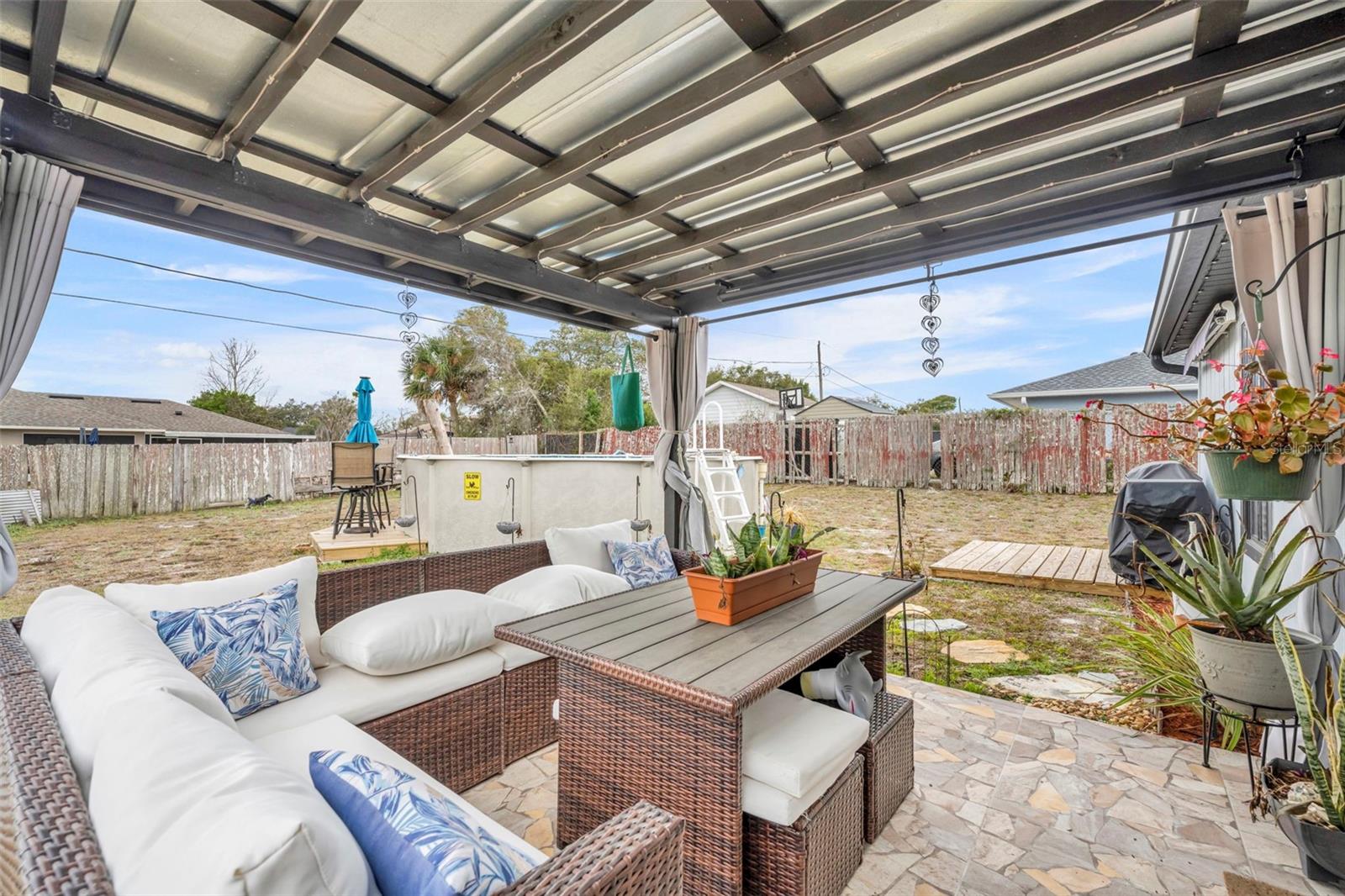 Image 3 of 27 For 2901 Chalmer Street