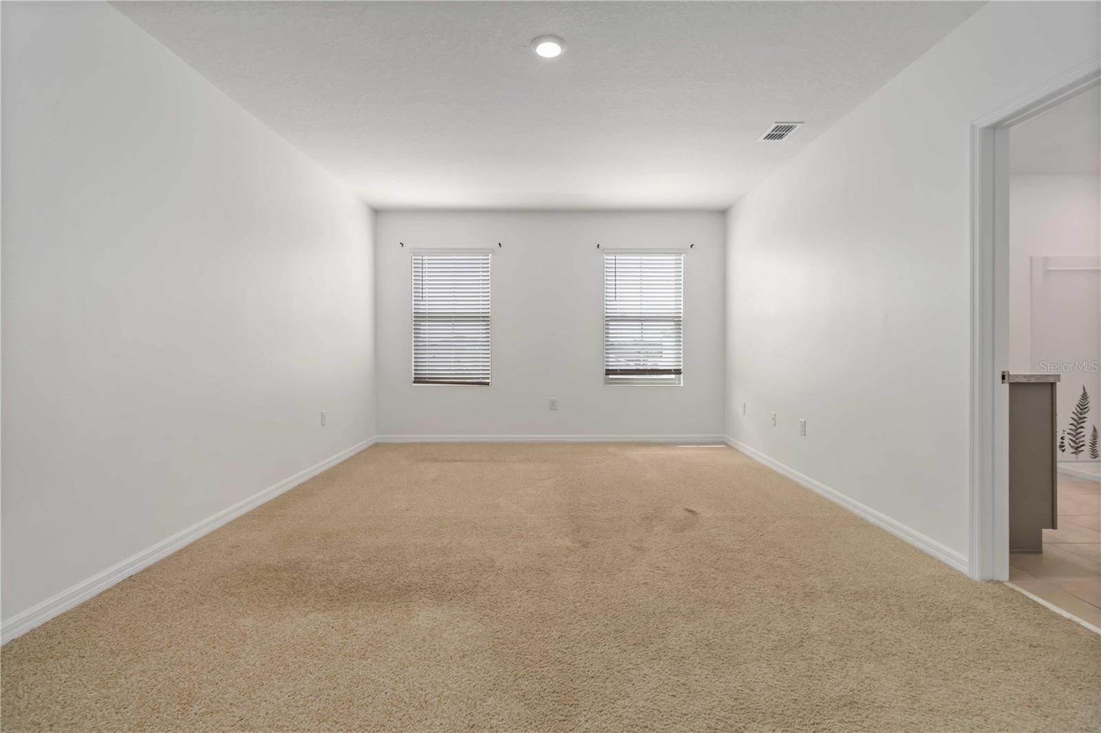 Image 20 of 37 For 2668 Neverland Drive