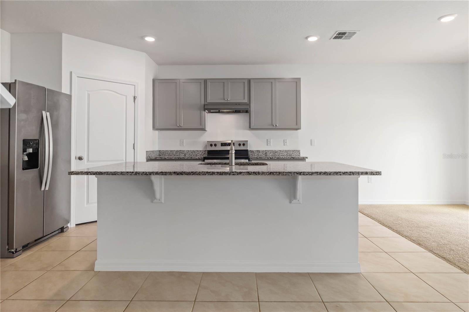 Image 4 of 37 For 2668 Neverland Drive