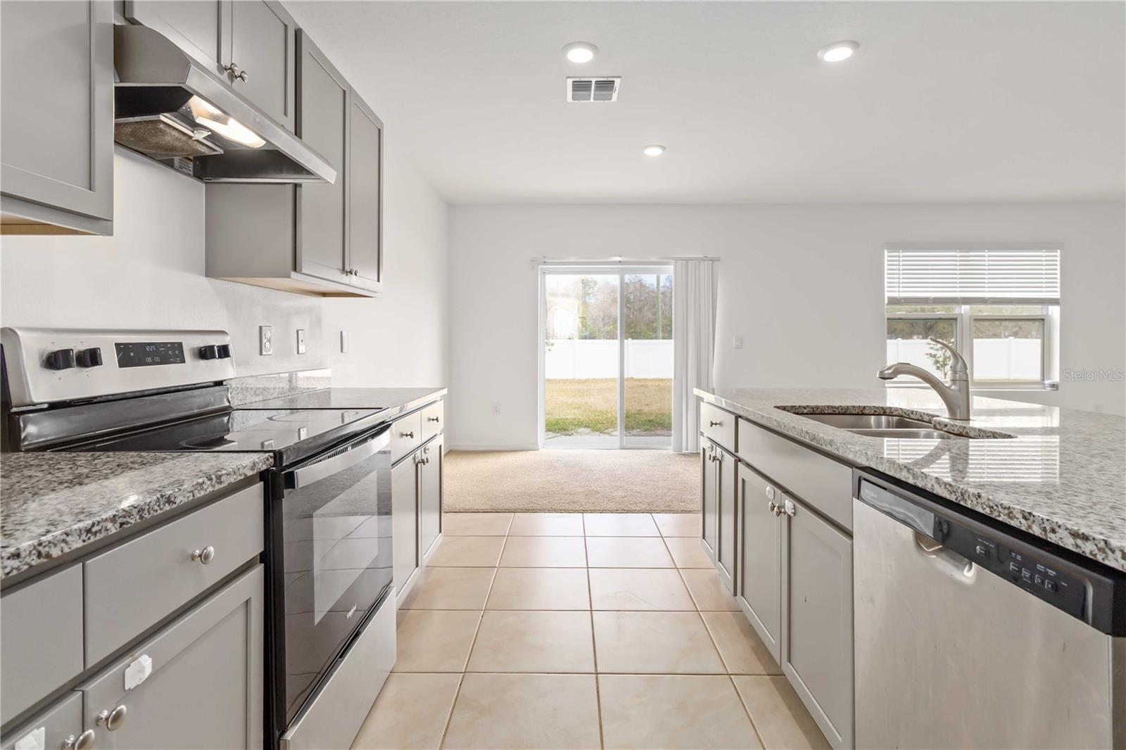 Image 5 of 37 For 2668 Neverland Drive