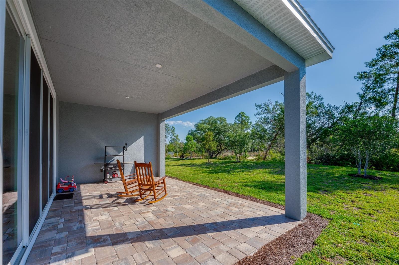 Image 28 of 43 For 887 Lake Hill Way