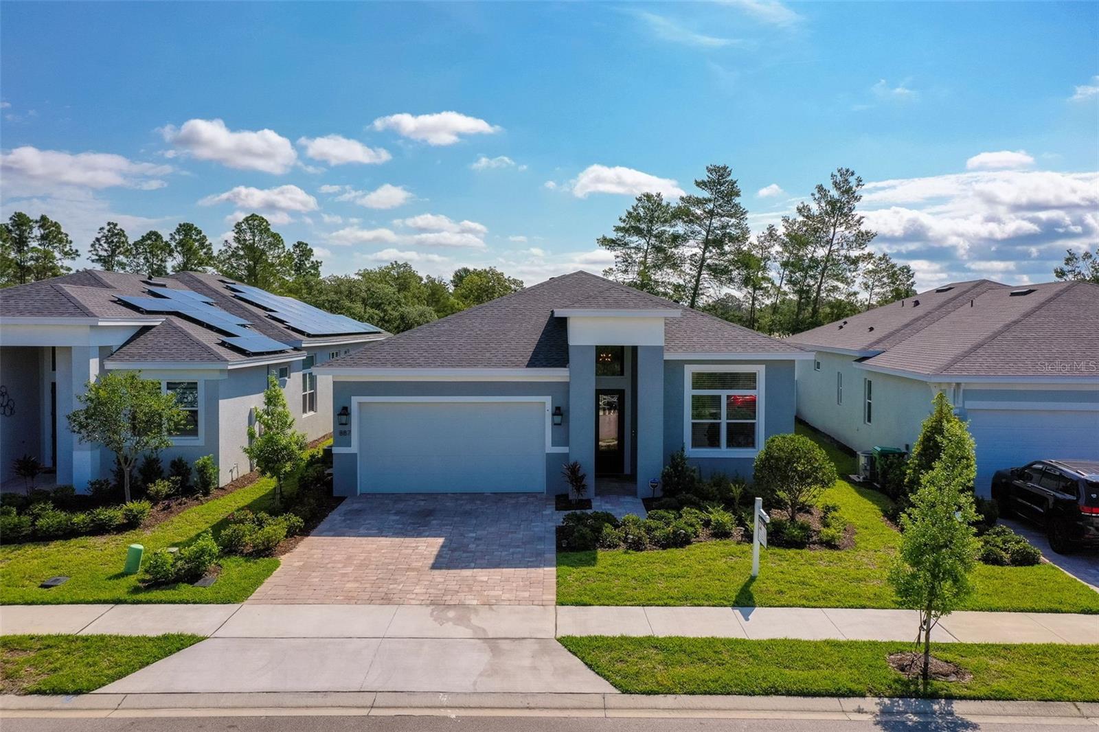 Image 34 of 43 For 887 Lake Hill Way