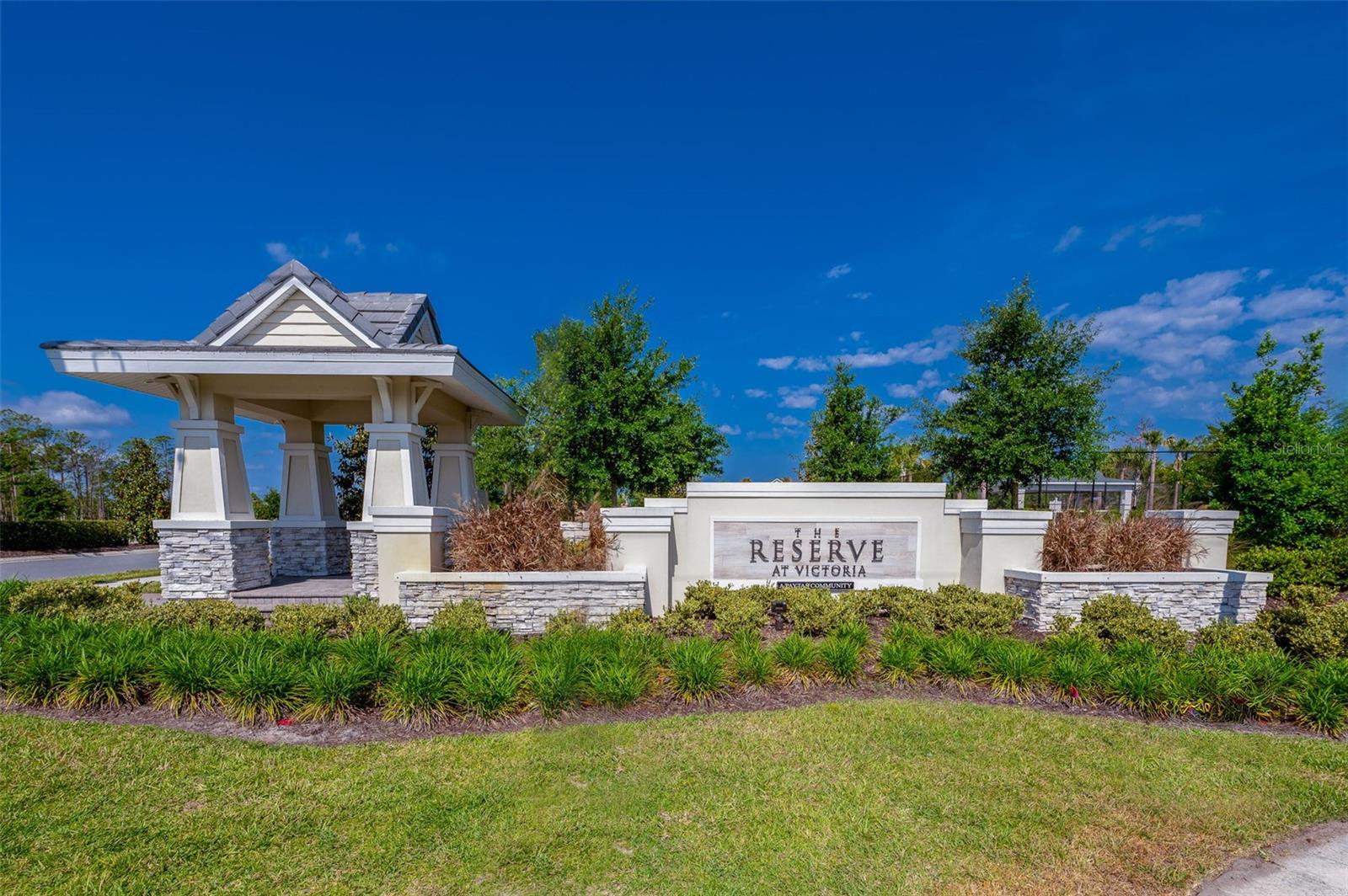 Image 35 of 43 For 887 Lake Hill Way