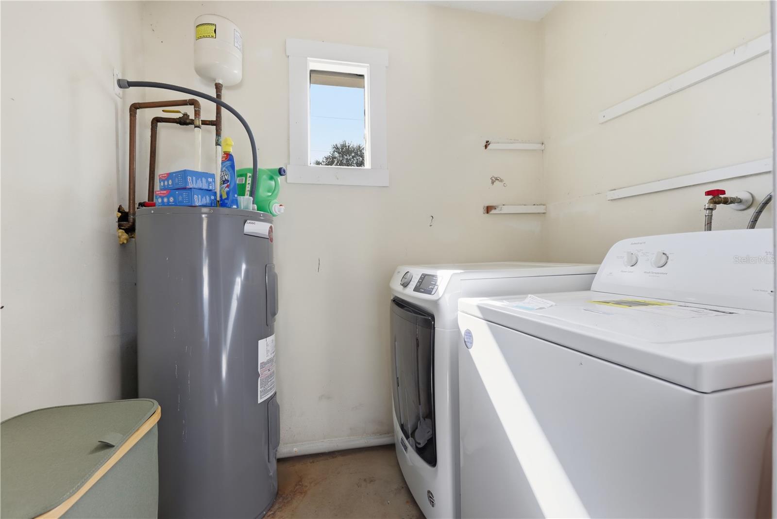 Image 12 of 16 For 1842 Royal Palm Drive