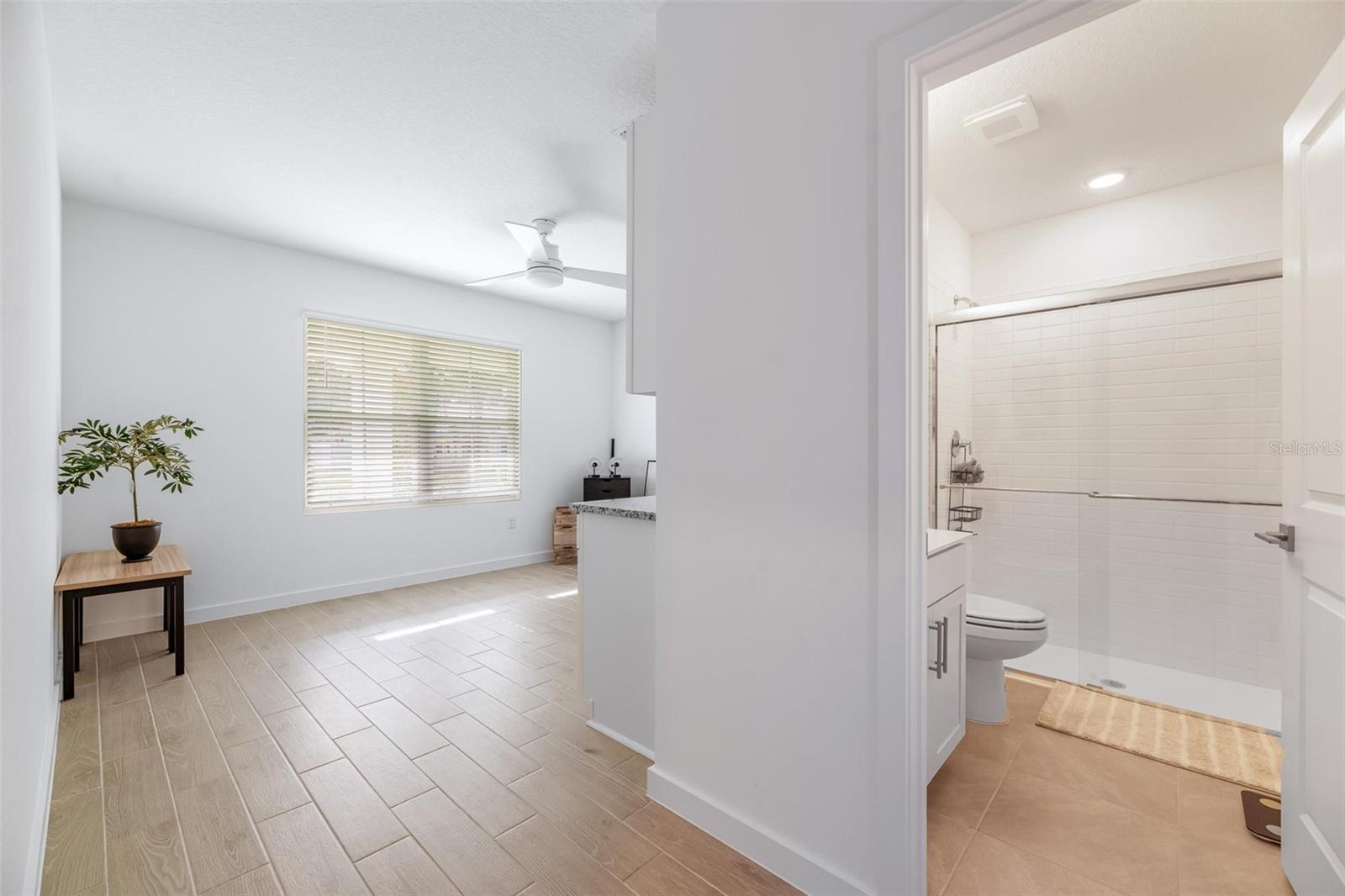 Image 18 of 40 For 17 Birchwood Place