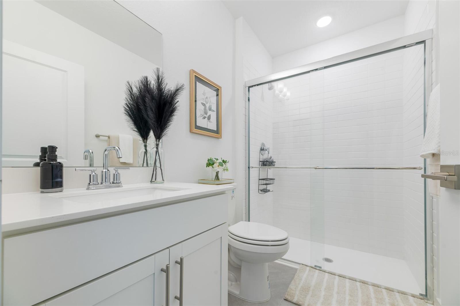 Image 21 of 40 For 17 Birchwood Place