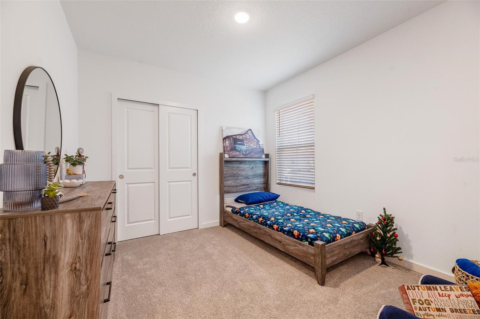 Image 24 of 40 For 17 Birchwood Place