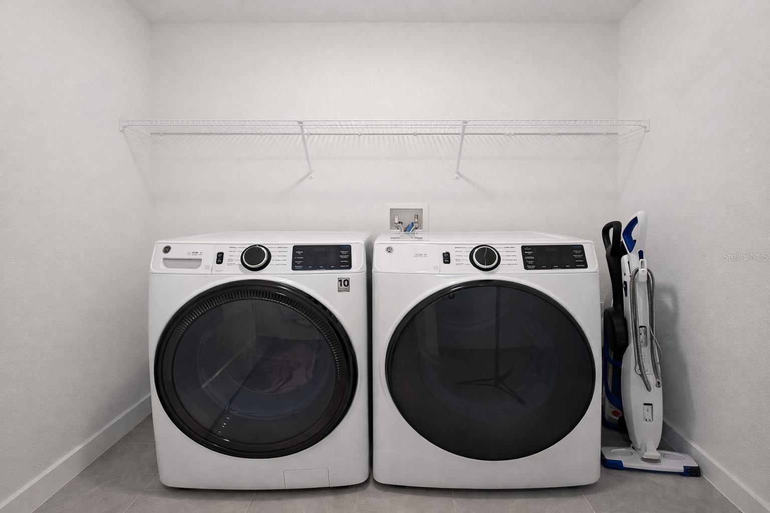 Image 29 of 40 For 17 Birchwood Place