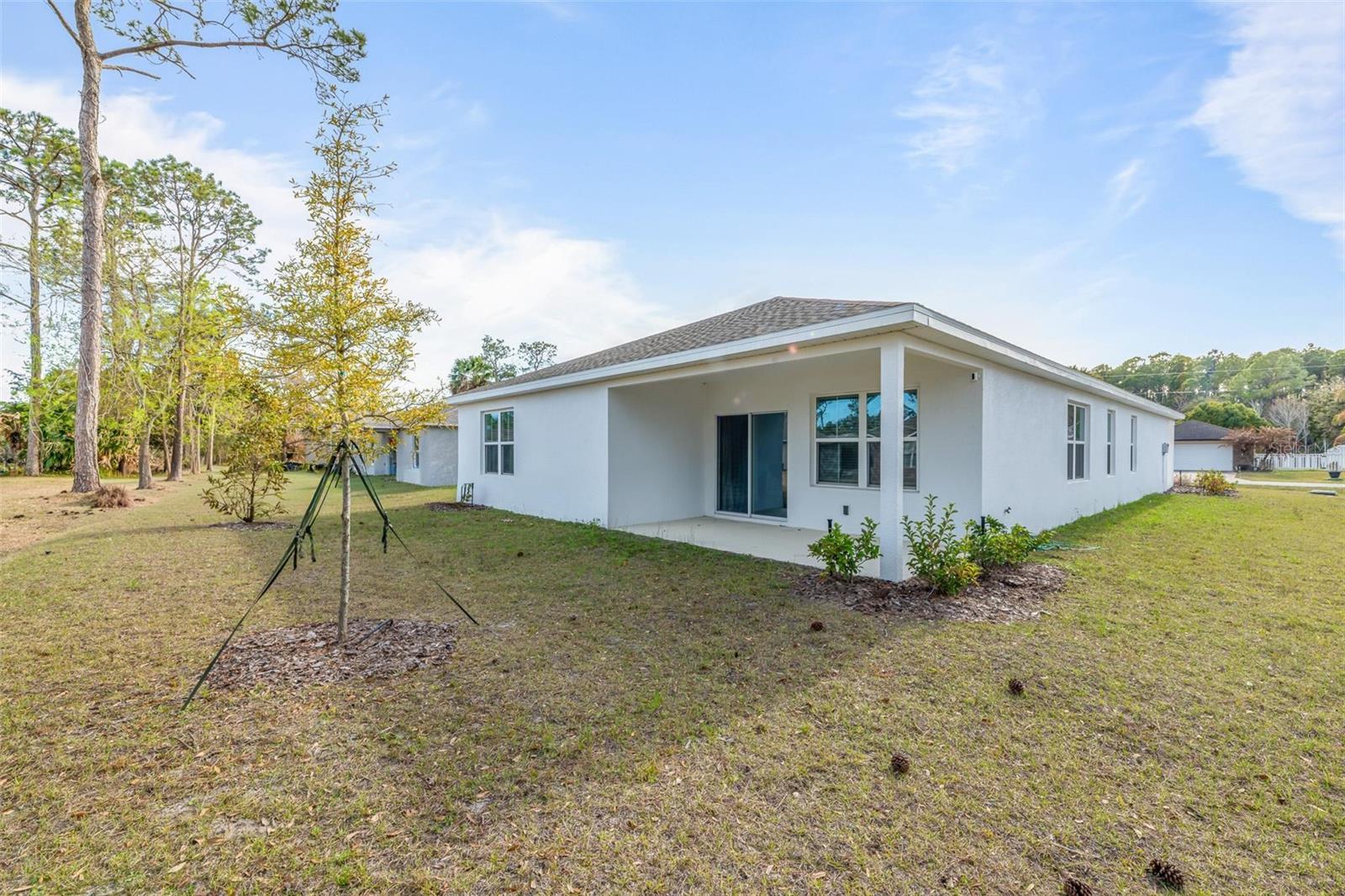 Image 32 of 40 For 17 Birchwood Place