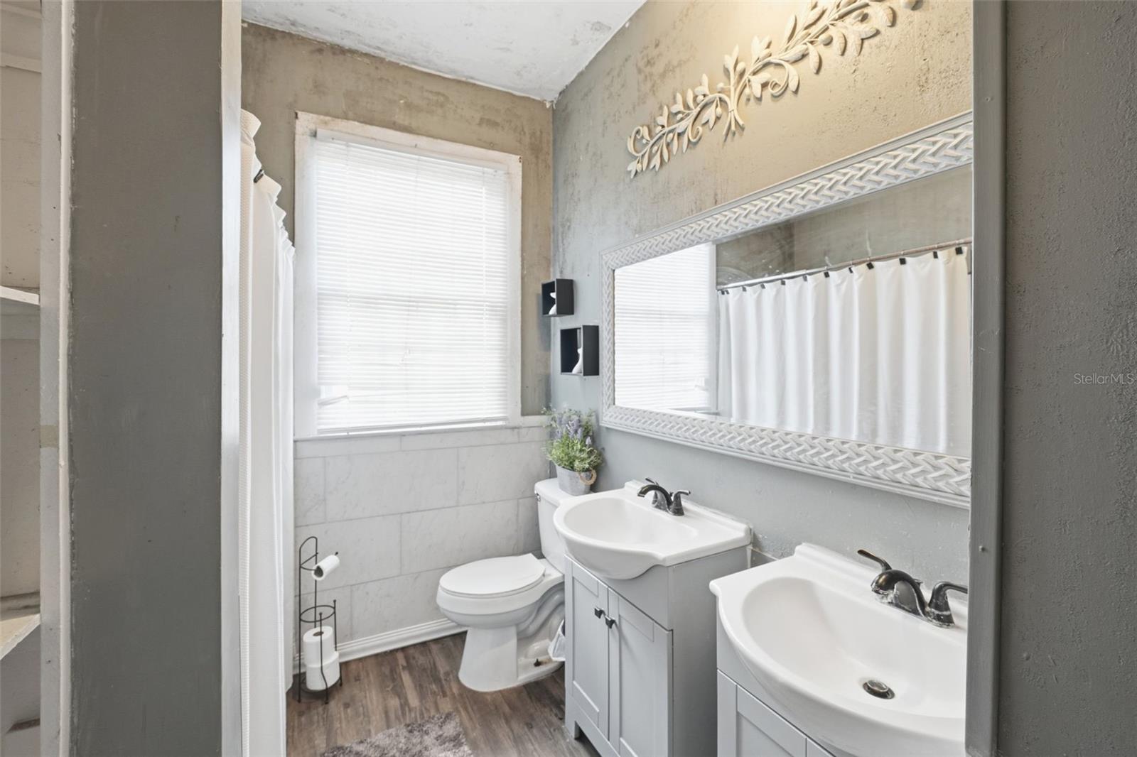 Image 42 of 50 For 420 Pine Street