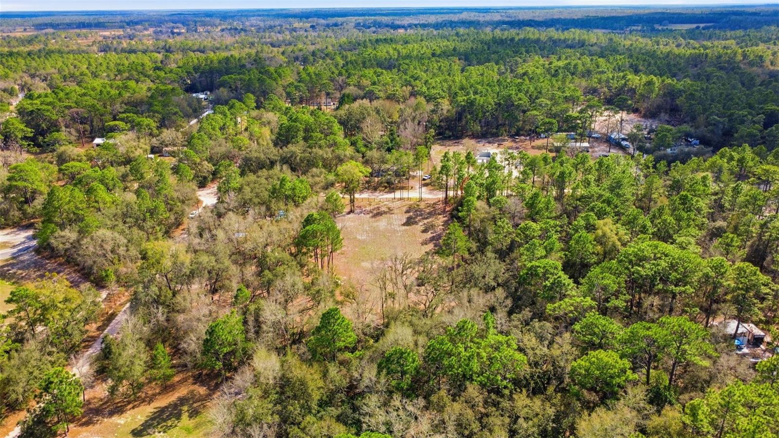 Image 17 of 47 For 15484 70th Avenue