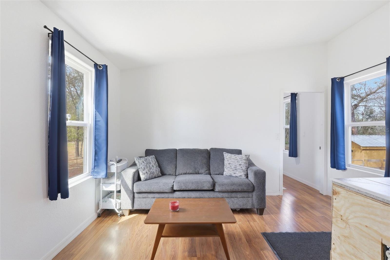 Image 22 of 47 For 15484 70th Avenue