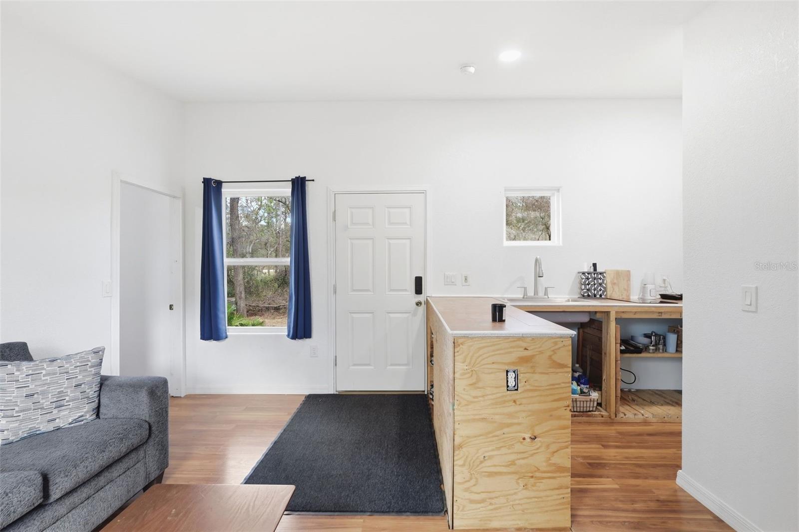 Image 25 of 47 For 15484 70th Avenue