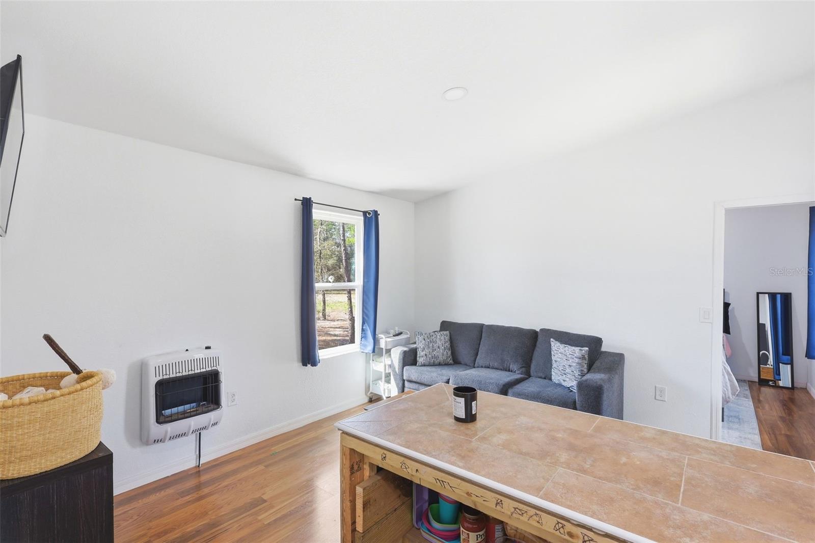 Image 26 of 47 For 15484 70th Avenue