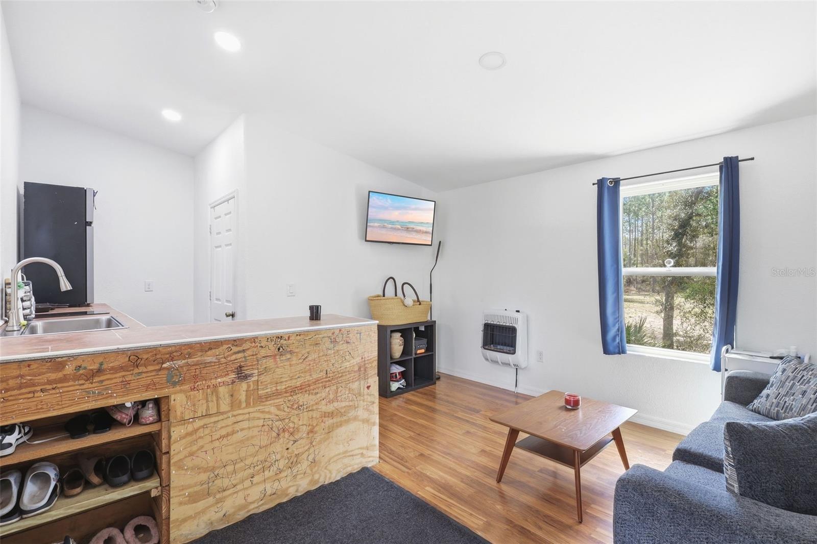 Image 28 of 47 For 15484 70th Avenue