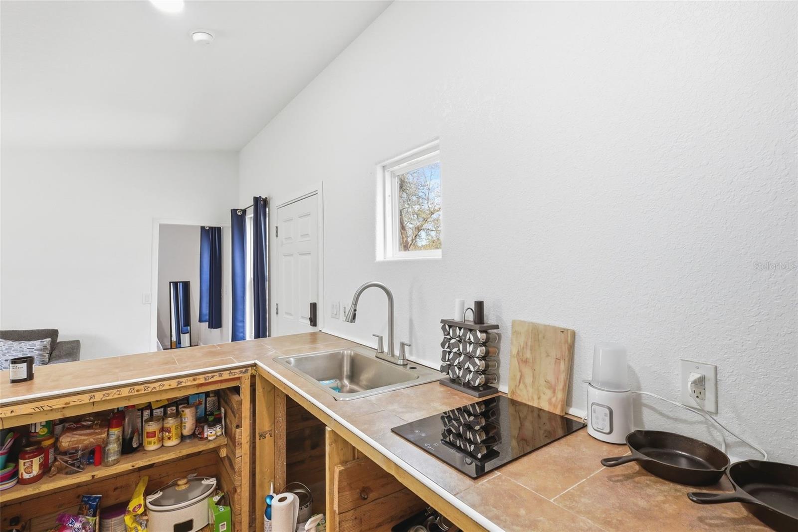 Image 33 of 47 For 15484 70th Avenue