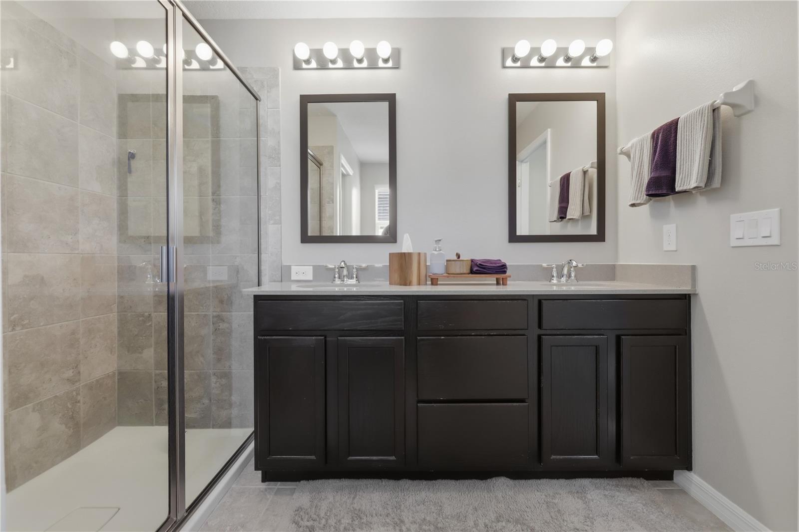 Image 21 of 49 For 2374 Kennington Cove