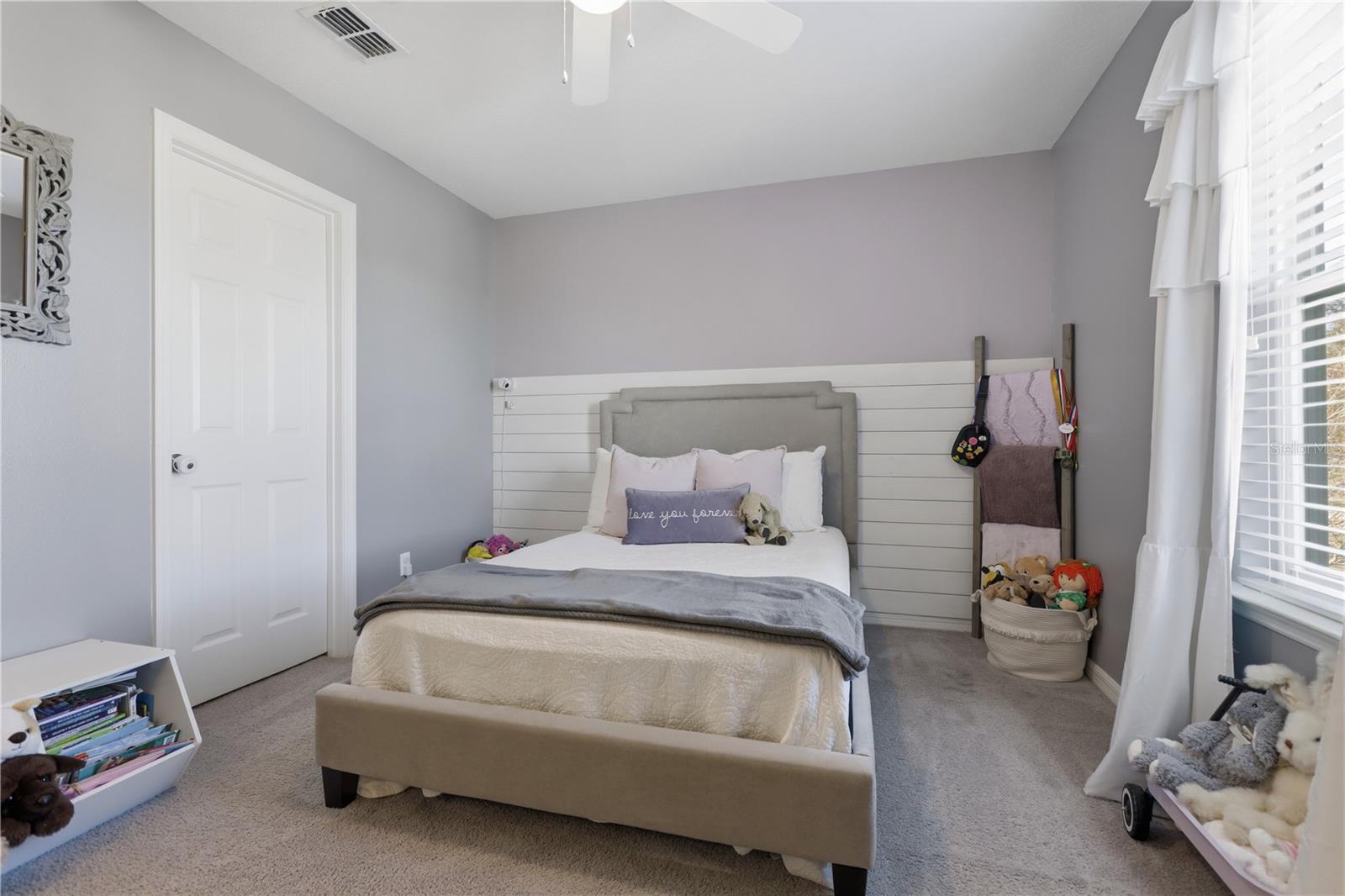 Image 26 of 49 For 2374 Kennington Cove