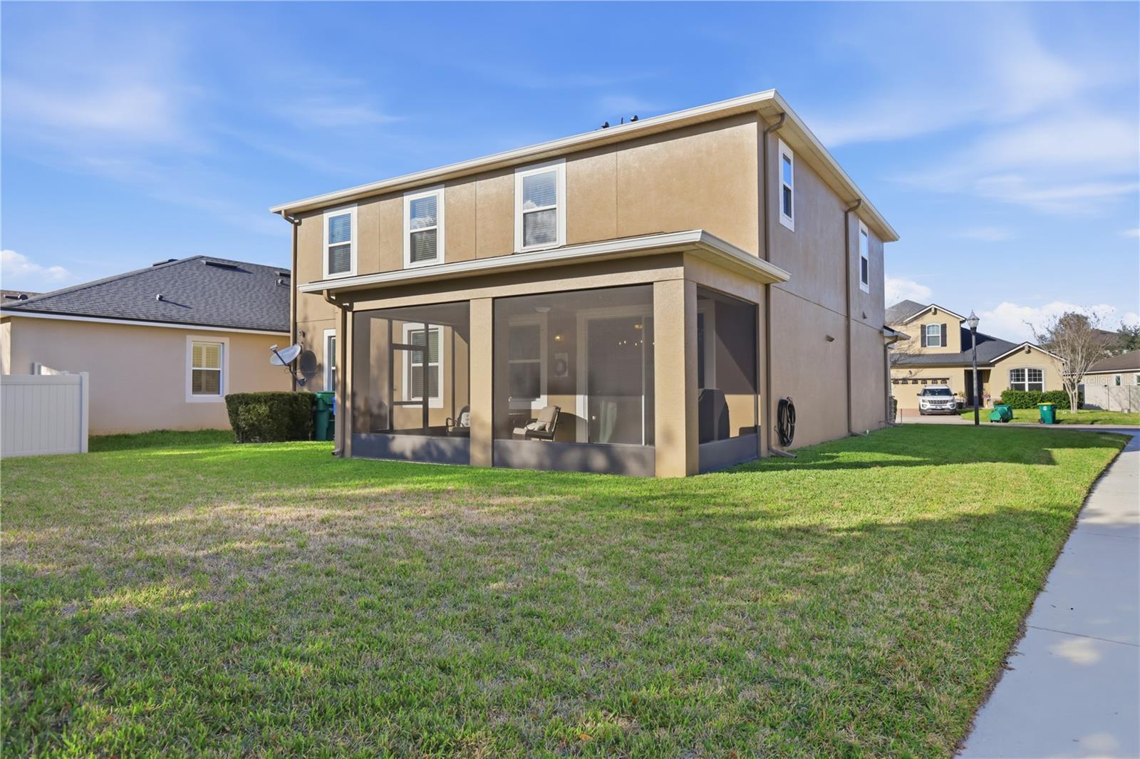 Image 37 of 49 For 2374 Kennington Cove