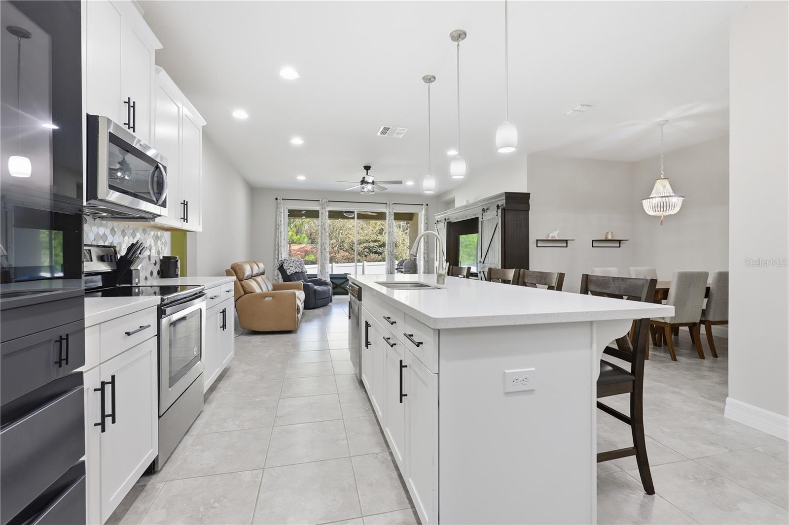 Image 14 of 43 For 2337 Oxmoor Drive