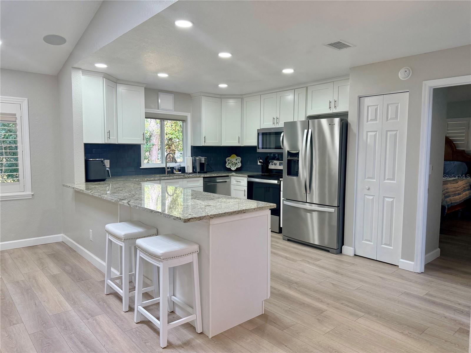 Image 15 of 60 For 908 Cabbage Court