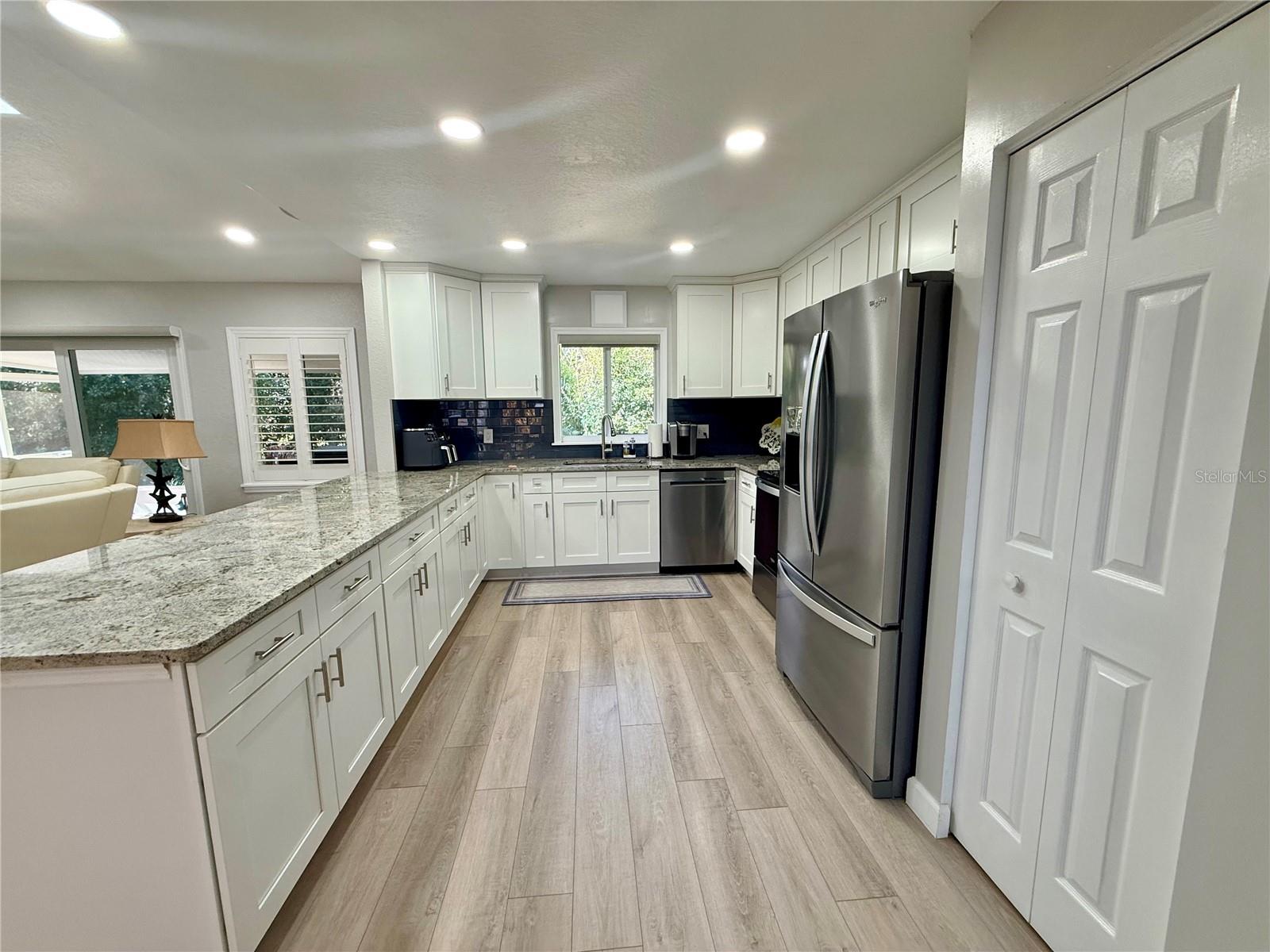 Image 17 of 60 For 908 Cabbage Court