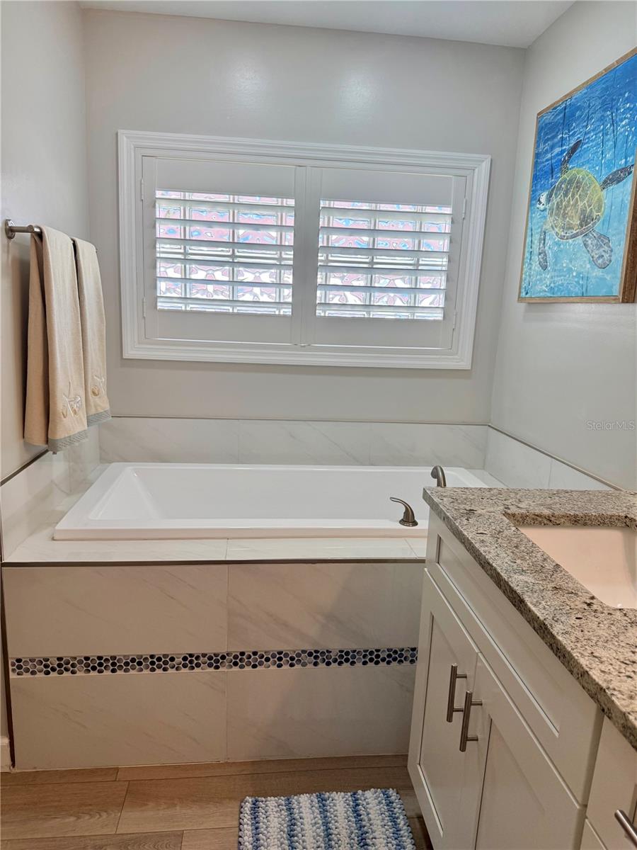 Image 30 of 60 For 908 Cabbage Court