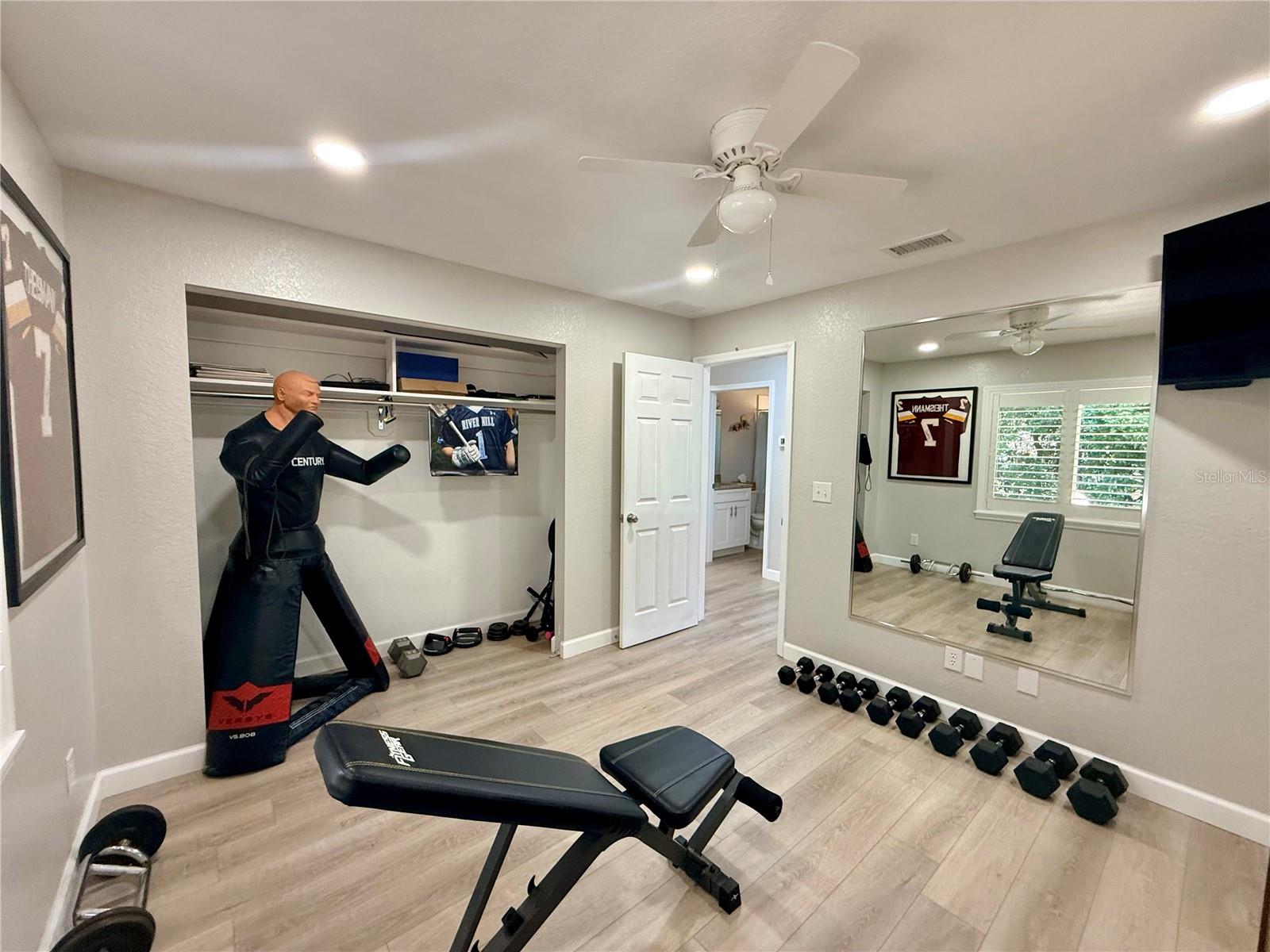 Image 35 of 60 For 908 Cabbage Court