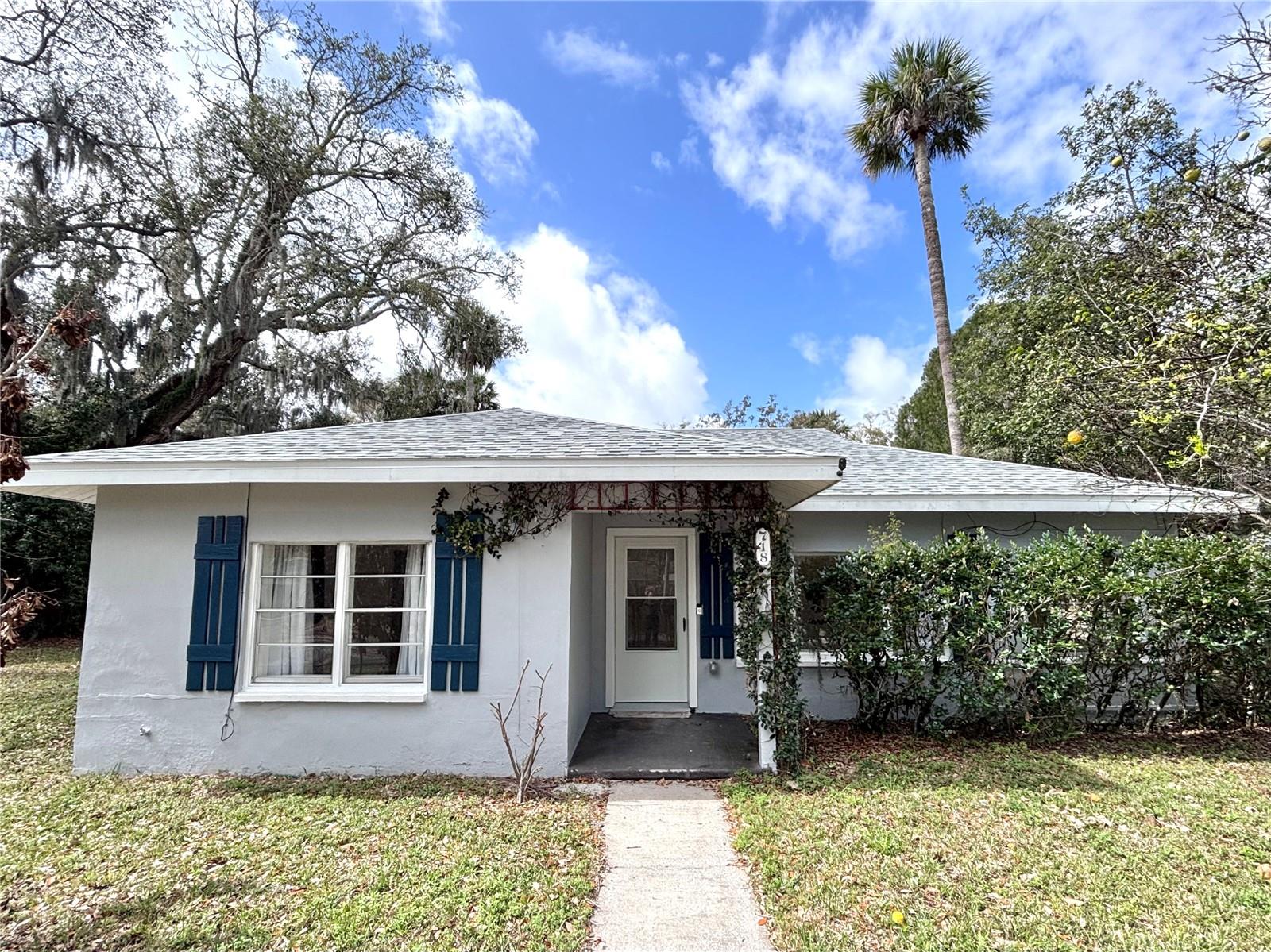 Image 3 of 36 For 718 Revere Street